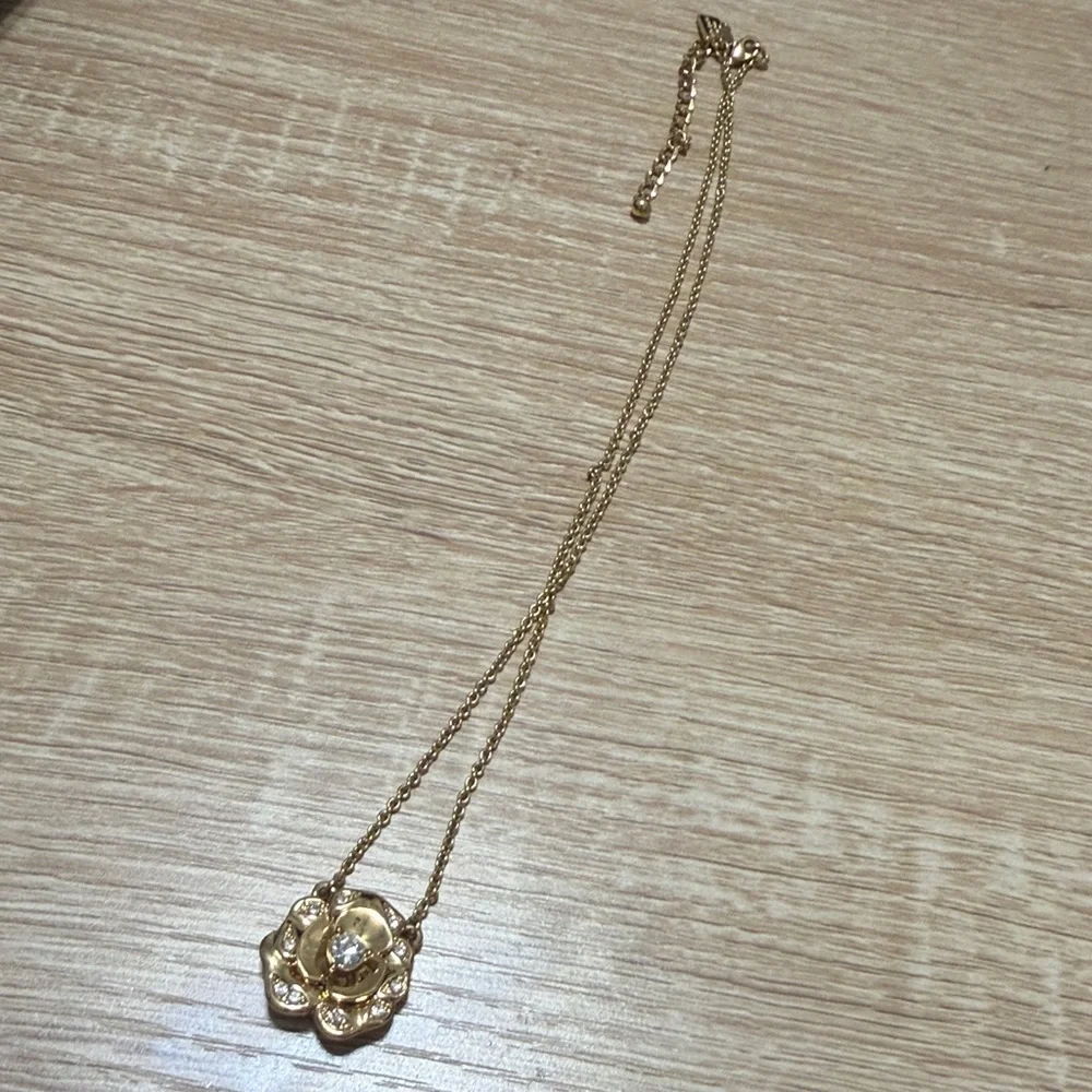 Kate Spade Women’s Elegant Gold Rose Flower Pendant Necklace with Rhinestones